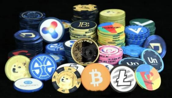 比特币崩盘了吗 - 比特币崩盘了其它币都要崩盘-图1